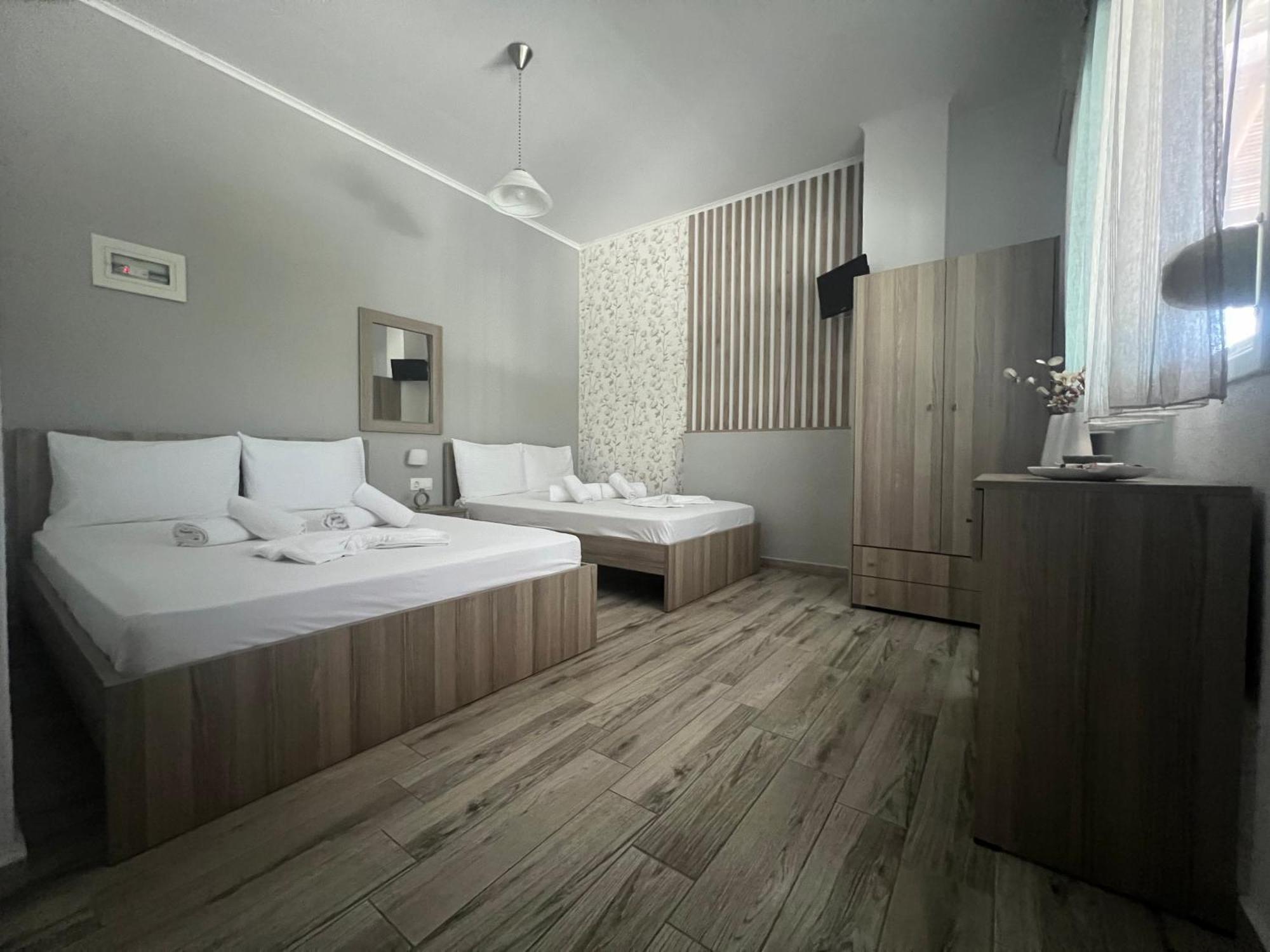 Villa Kostas Accommodations - Vrasná Екстериор снимка