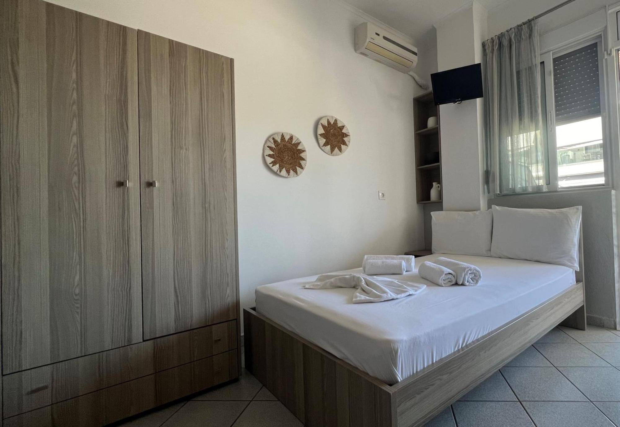 Villa Kostas Accommodations - Vrasná Екстериор снимка